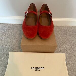 Le Monde Beryl red velvet Maryjane ballet flats size 39